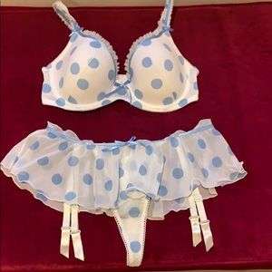 Adorable polka dot lingerie set